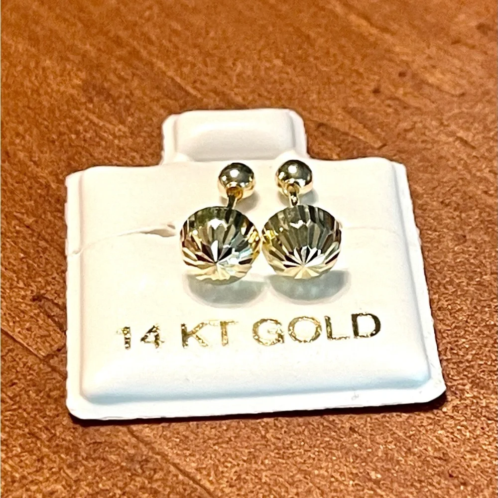 14K Yellow Gold Haft Diamond Cut Ball Stud Earrings
